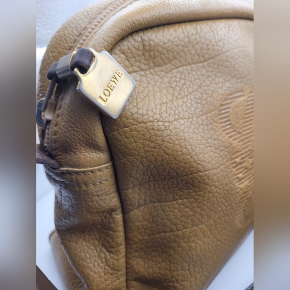 LOEWE Crossbody Anagram Logo Leather Shoulder Bag - Picture 5 of 7